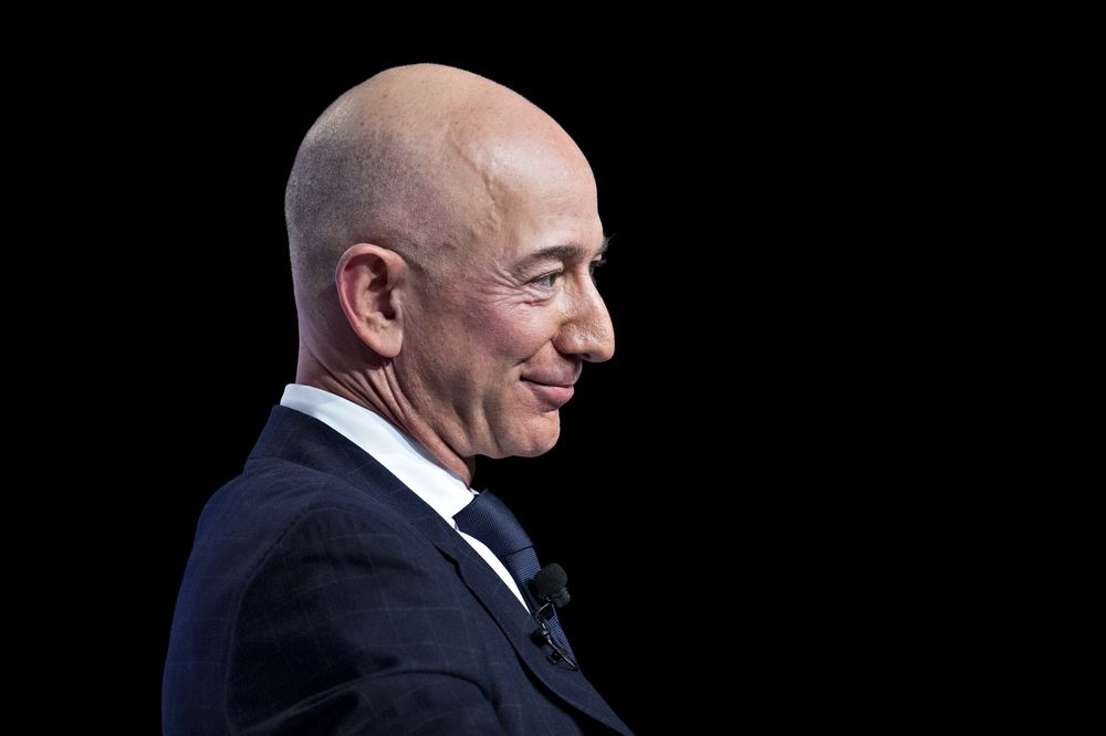 CEO Jeff Bezos của Amazon - Ảnh: Bloomberg.