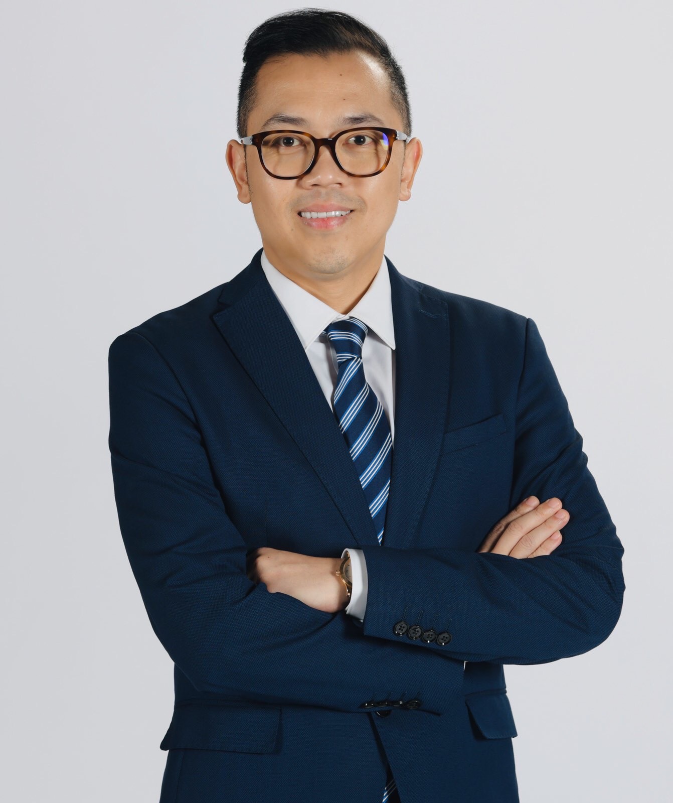 Ông Phùng Duy Khương - Phó Tổng giám đốc kiêm Giám đốc Khối khách hàngcá nhân VPBank.