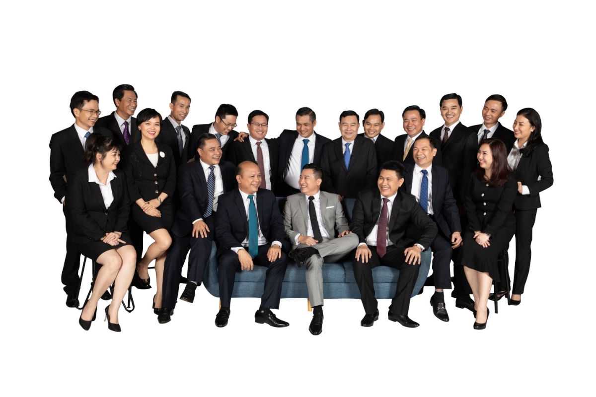 Tập đo&agrave;n Hưng Thịnh - Đối thủ nặng k&yacute; với loạt giải thưởng Best Innovative Contractor Vietnam, Best Innovation and Technology Vietnam v&agrave; Vietnam Real Estate Persons of The Year 2021