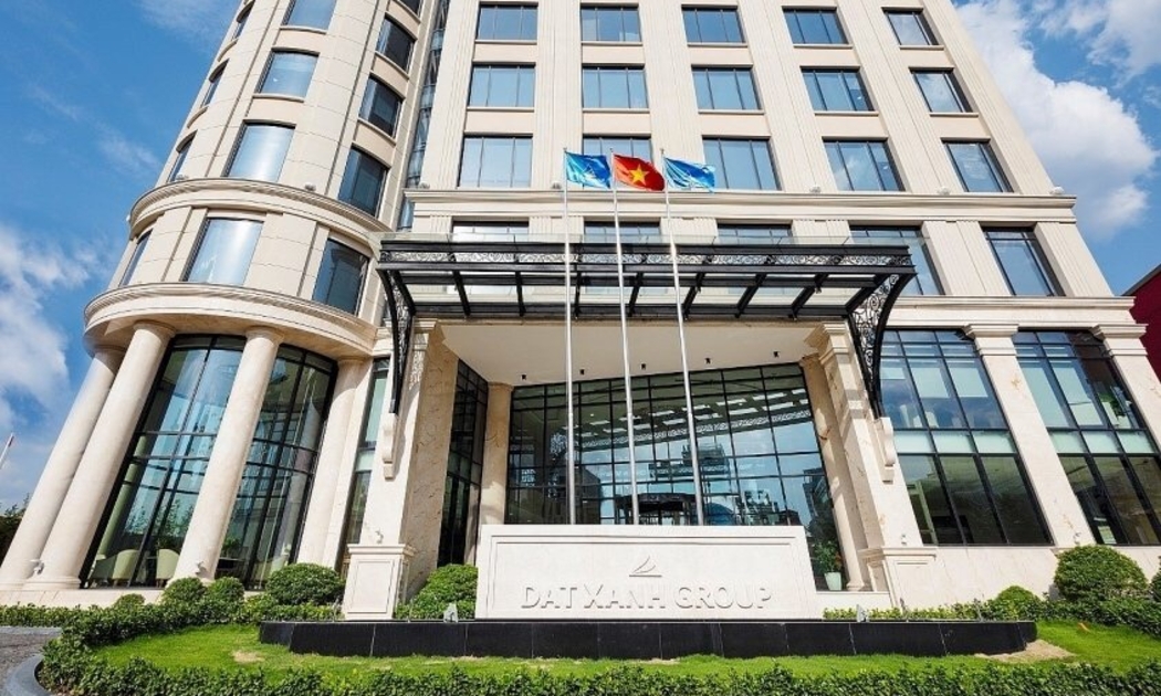 Tập đoàn Đất Xanh (DXG), lợi nhuận sau thuế 6 tháng đầu năm dựkiến vượt mốc 820 tỷ, đạt 63% kế hoạch năm.