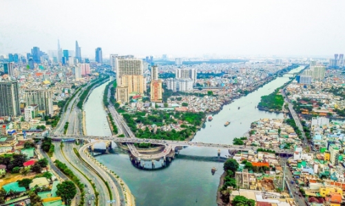 Bất động sản TP.HCM: Lệch pha cung - cầu trong phân khúc nhà ở bình dân  