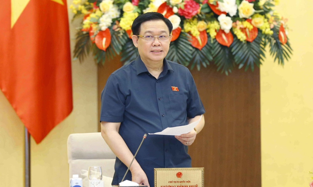 Chủ tịch Quốc hội Vương Đình Huệ tại cuộc họp - Ảnh: VGP