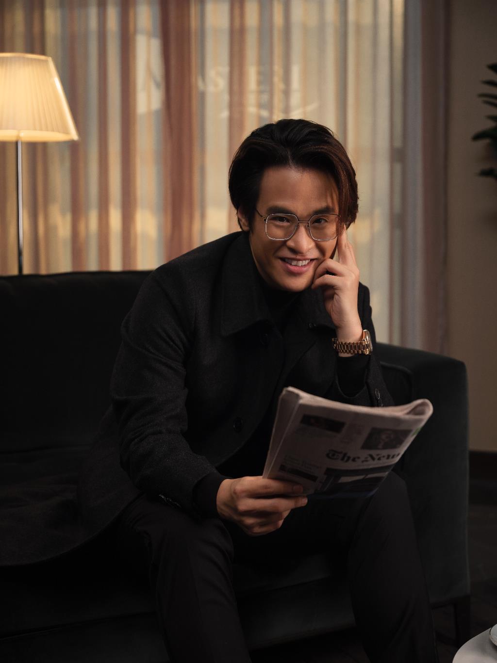 Ca sĩ H&agrave; Anh Tuấn ấn tượng với ng&ocirc;n ngữ thiết kế đầy lịch l&atilde;m, t&ocirc;n trọng thi&ecirc;n nhi&ecirc;n v&agrave; n&acirc;ng tầm trải nghiệm cuộc sống của Masteri West Heights.