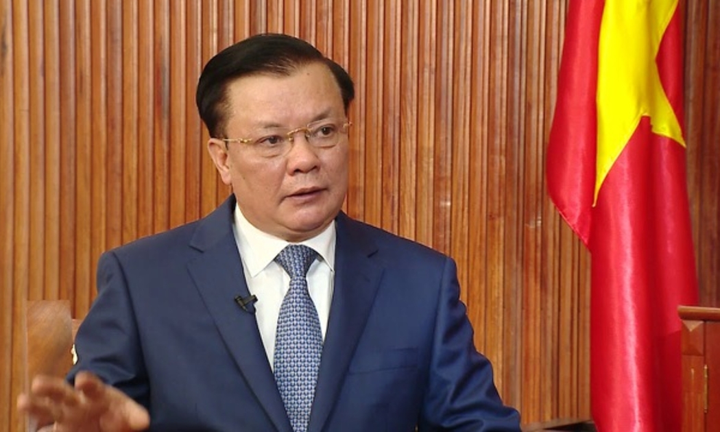 Bí thư Thành ủy Hà Nội Đinh Tiến Dũng.