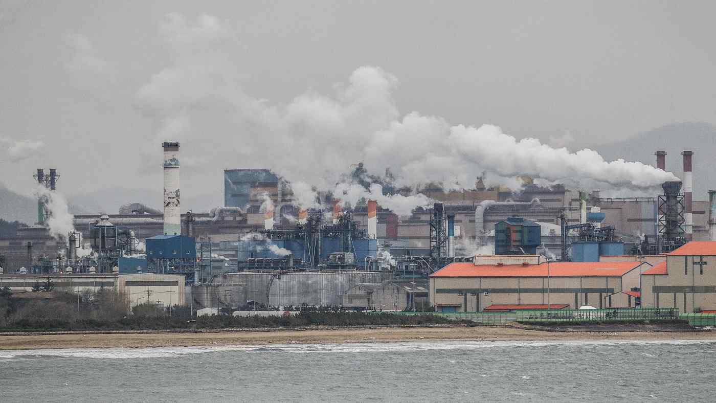 Một nh&agrave; m&aacute;y th&eacute;p của Posco ở Pohang, H&agrave;n Quốc năm 2018 - Ảnh: Getty Images