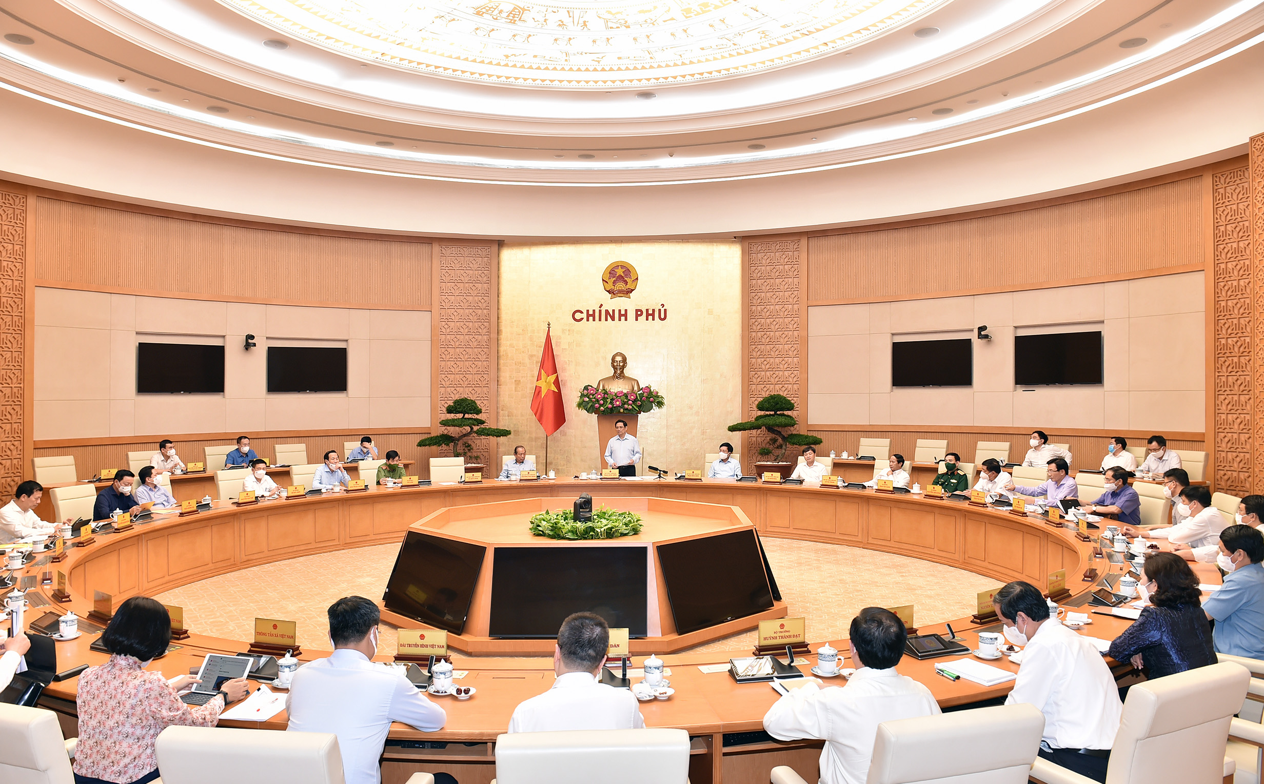 Toàn cảnh cuộc họp - Ảnh: VGP