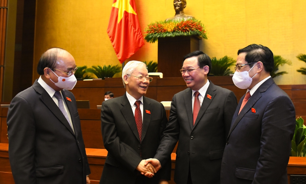 Từ trái sang phải: Chủ tịch nước Nguyễn Xuân Phúc, Tổng Bí thư Nguyễn Phú Trọng, Chủ tịch Quốc hội Vương Đình Huệ và Thủ tướng Chính phủ Phạm Minh Chính - Ảnh: Quochoi.vn