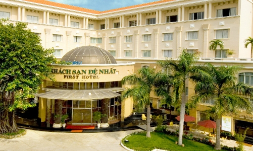 Hàng trăm khách sạn tại TP.HCM miễn phí, giảm giá phòng tới 70%, hỗ trợ chống dịch Covid-19