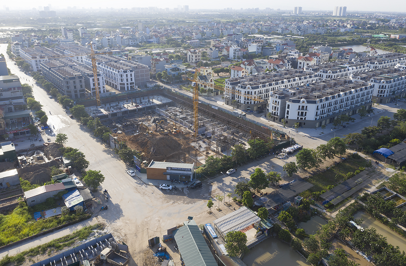 Gia Lâm khoác lên mình diện mạo mới.