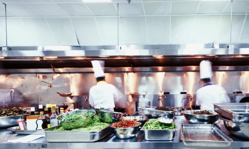 Thời của “bếp đám mây”