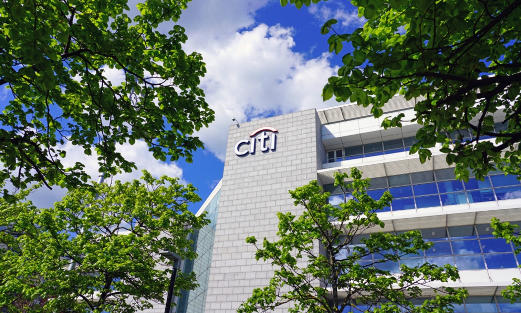 Trong 12 tháng qua, Citi đã đạt được mục tiêu môi trường là cung cấp 100% điện tái tạo cho tất cả các văn phòng và chi nhánh của mình trên toàn khu vực.