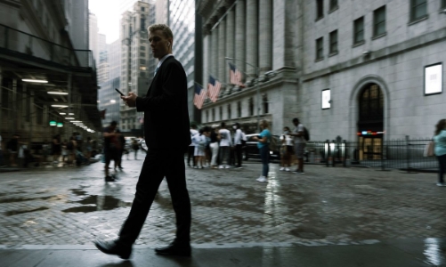 Cựu nhân viên Phố Wall: Kiếm nửa triệu USD có nghĩa lý gì khi phải làm việc 20 giờ/ngày?