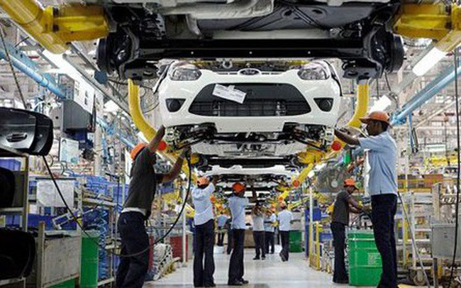 Năm 2020, số lượng xe sản xuất lắp ráp trong nước là 323.892 xe.