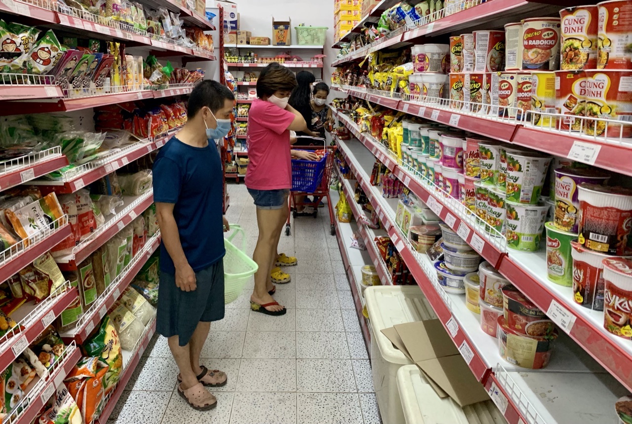 Hà Nội đảm bảo đủ nguồn cung hàng hóa thiết yếu, người dân không cần dự trữ