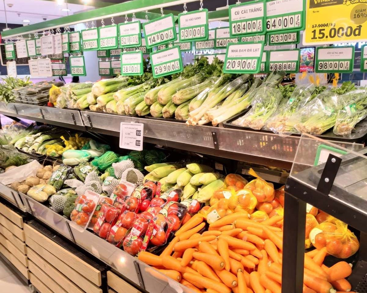 Hiện nay, nguồn cung n&ocirc;ng sản, thực phẩm của H&agrave; Nội tương đối dồi d&agrave;o.