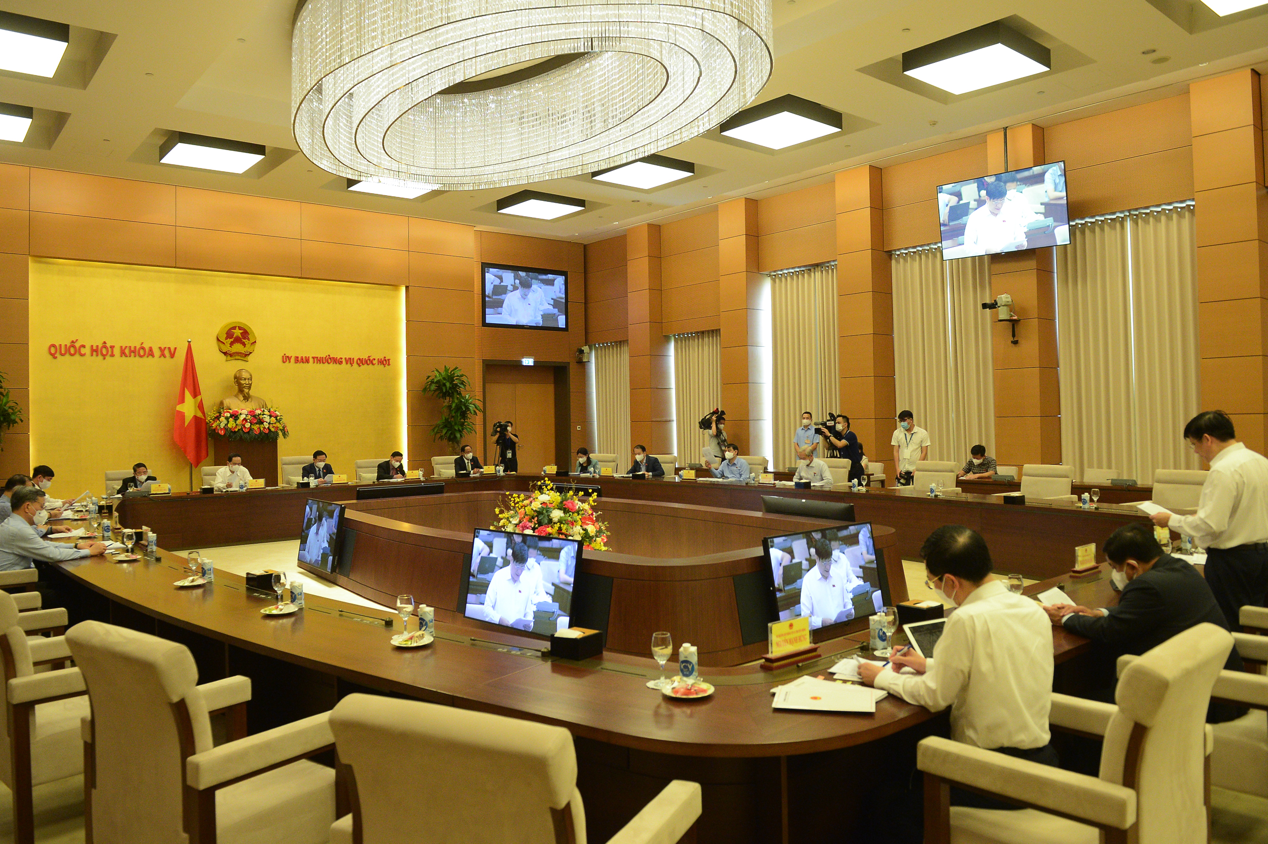 To&agrave;n cảnh cuộc họp - Ảnh: Quochoi.vn