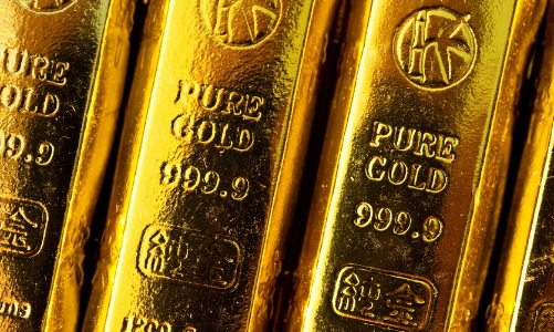 Giá vàng thế giới tăng, trong nước sụt giảm