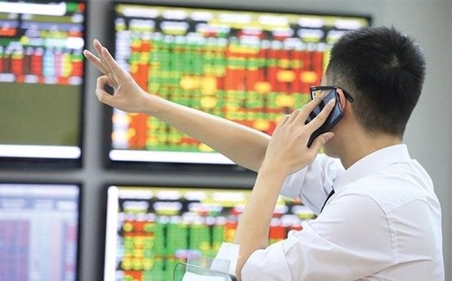 HoSE grappling with ‘order congestion’