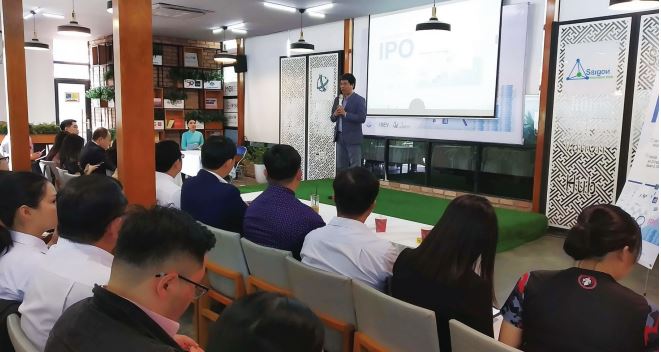 Tổng cộng 36 doanh nghiệp niêm yết trên cả ba sàn ở Việt Nam được xếp vào ngành công nghệ.