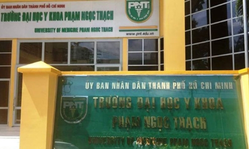 Trao Quyết định công nhận Hiệu trưởng Trường Đại học Y khoa Phạm Ngọc Thạch