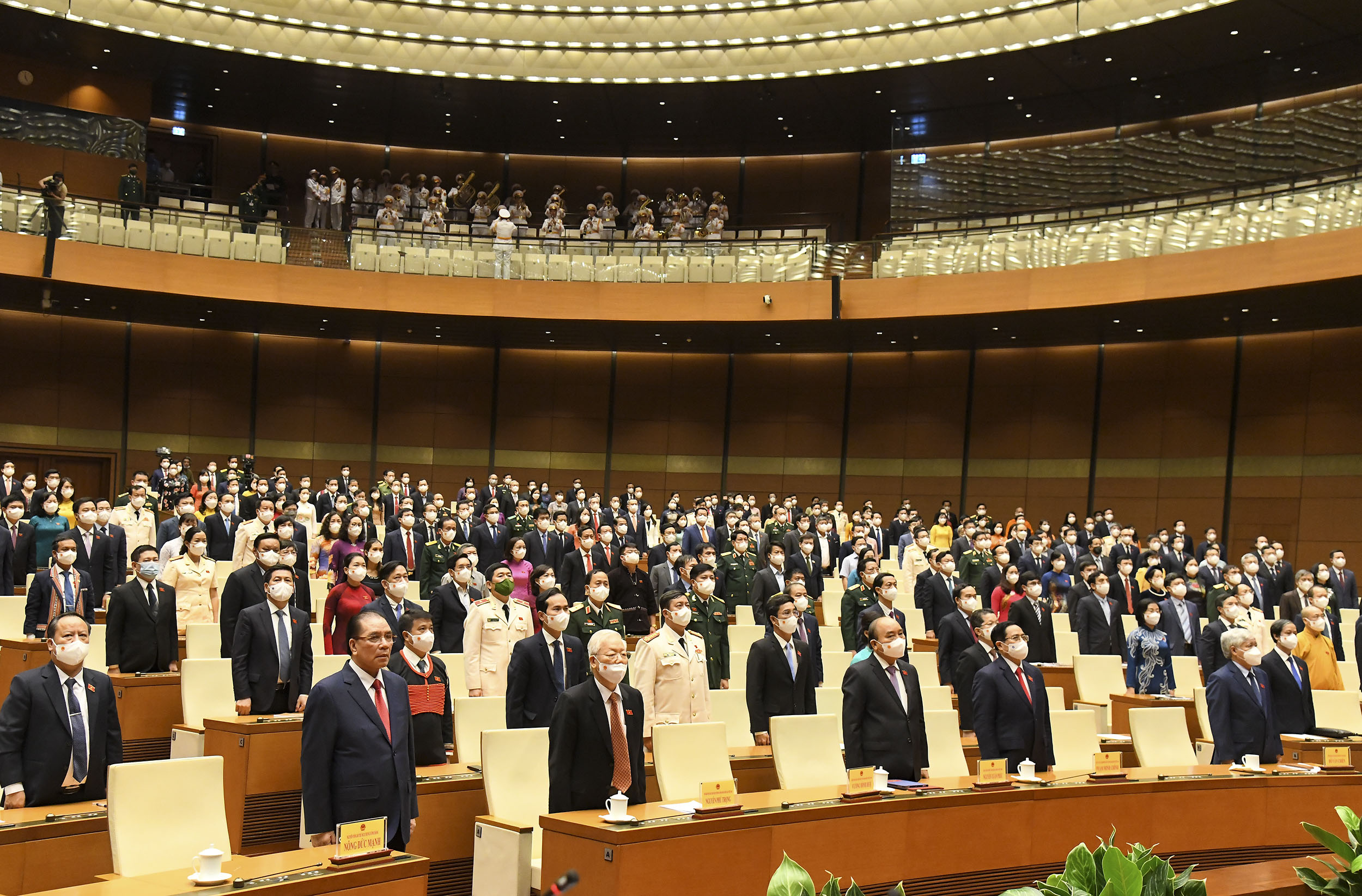 Quốc hội l&agrave;m lễ ch&agrave;o cờ, bế mạc kỳ họp thứ nhất, Quốc hội kh&oacute;a XV . Ảnh: Quochoi.vn