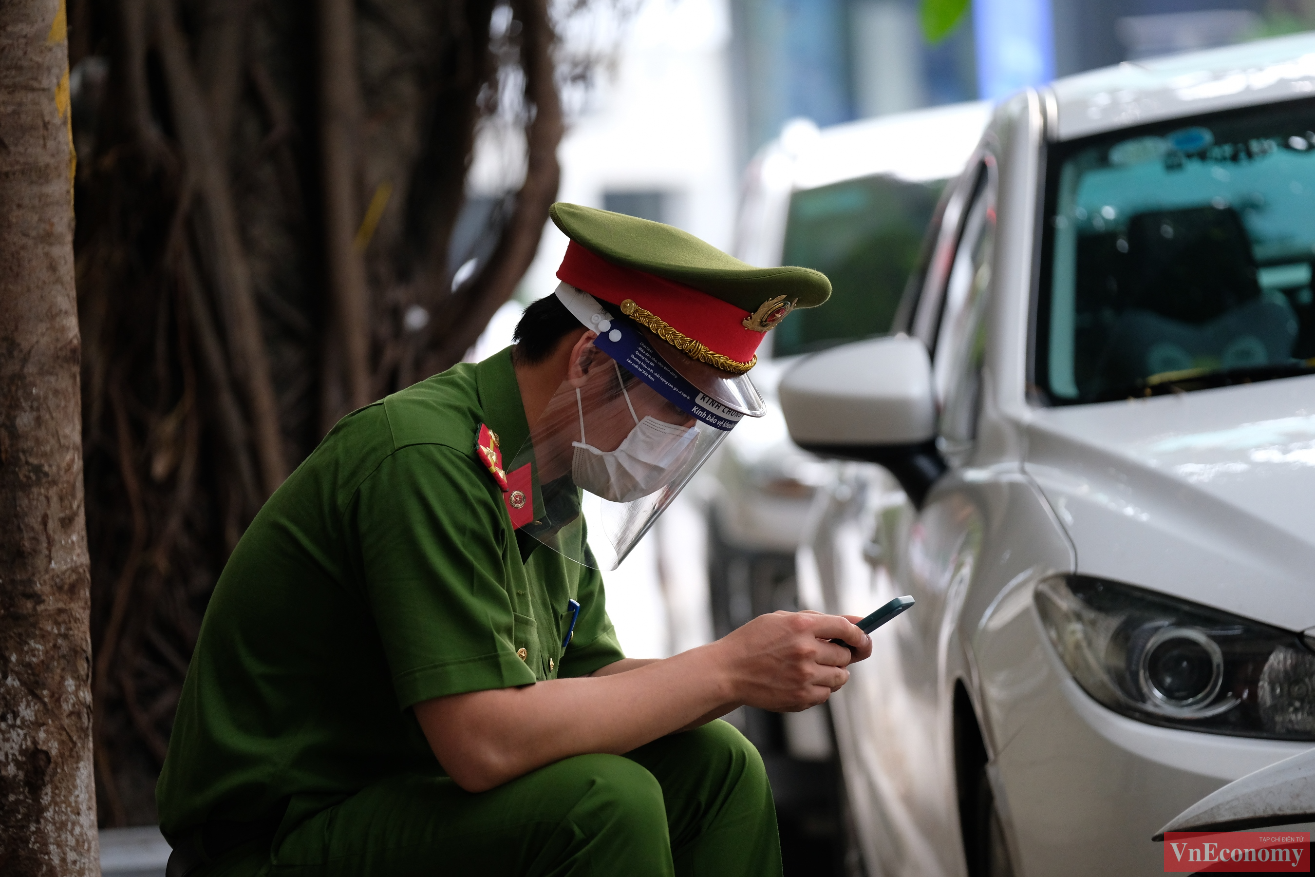 Trung tâm y tế quận Hai Bà Trưng đang khẩn trương tiến hành thu nhập thông tin truy vết đối với các ca nghi nhiễm.