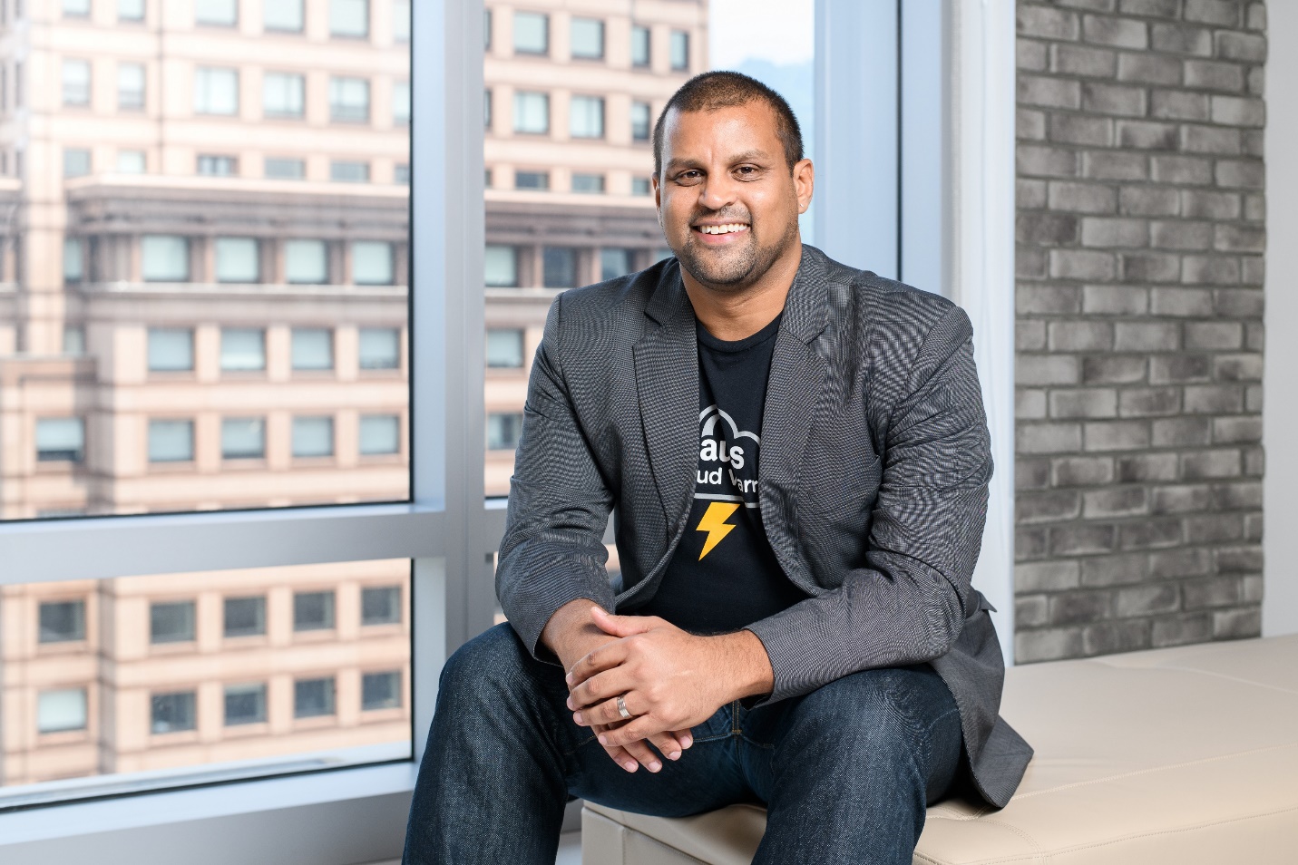 Ông Dean Samuels, Trưởng phòng công nghệ, AWS khu vực ASEAN.