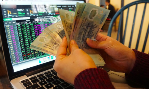 Khi nào dòng tiền tỷ đô quay lại thị trường chứng khoán?