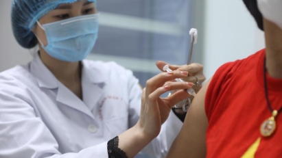 State President: HCMC must adopt measures to protect people's lives