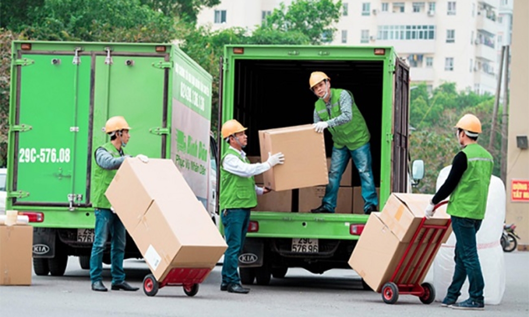 Bổ sung đối tượng lao động trong các ngành vận tải và logistics, đặc biệt là lái xe, phụ xe... là đối tượng ưu tiên tiêm vaccine