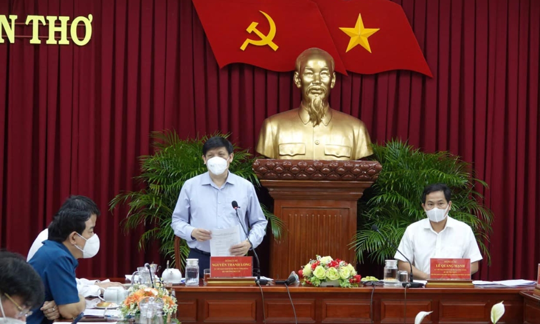 Bộ trưởng Bộ Y tế Nguyễn Thanh Long làm việc với TP.Cần Thơ. Ảnh - Bộ Y tế.