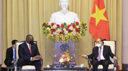 State President & PM welcome US Defense Secretary