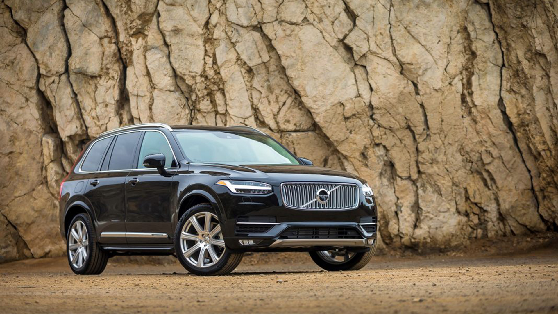 Mẫu SUV hạng sang 7 chỗ ngồi Volvo XC90.