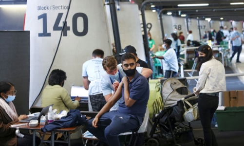 Nghiên cứu của Anh: Miễn dịch từ vaccine Covid-19 giảm dần theo thời gian