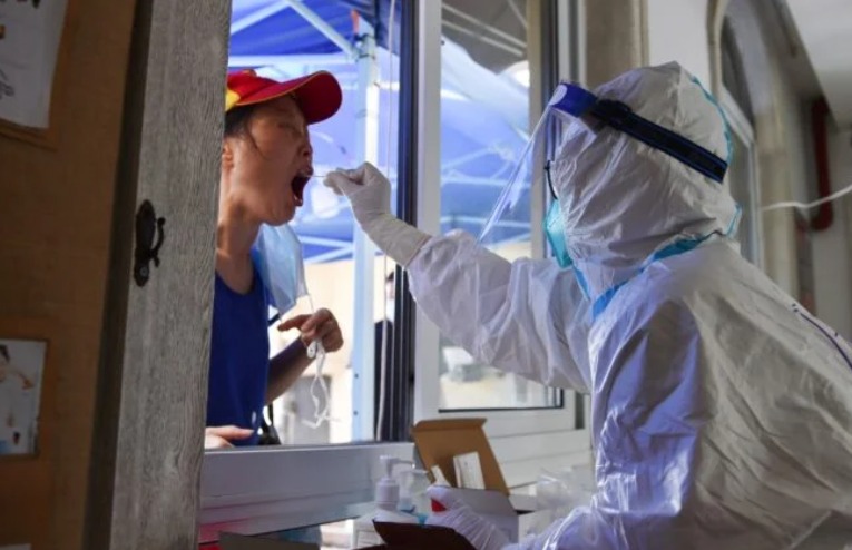 Vũ Hán là nơi phát hiện ca Covid-19 đầu tiên trên thế giới vào cuối năm 2019 - Ảnh: Reuters