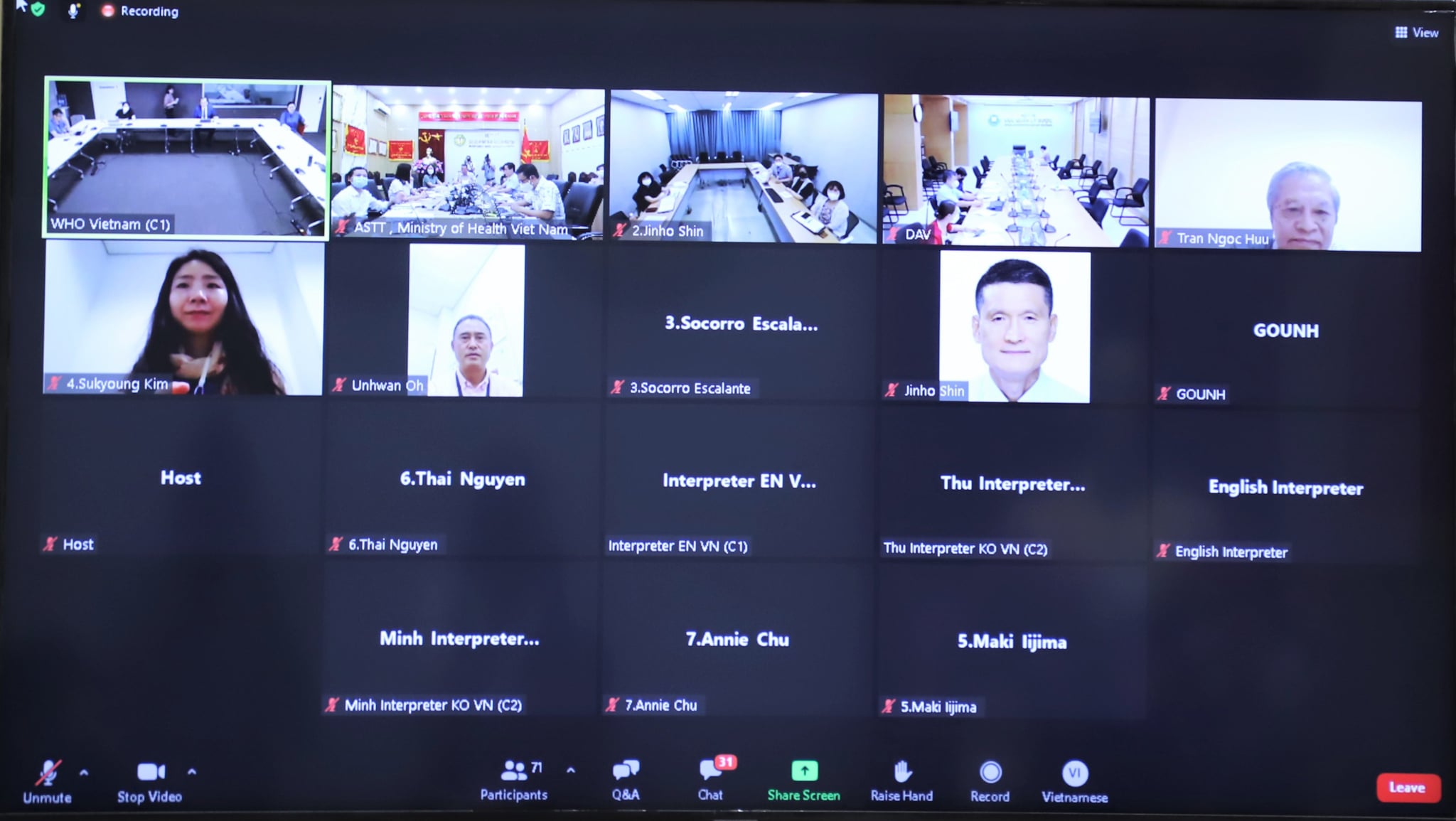 Hội thảo trực tuyến tham vấn chuyên gia về thẩm định dữ liệu nghiên cứu lâm sàng và phê duyệt vaccine COVID-19 trong trường hợp khẩn cấp. 