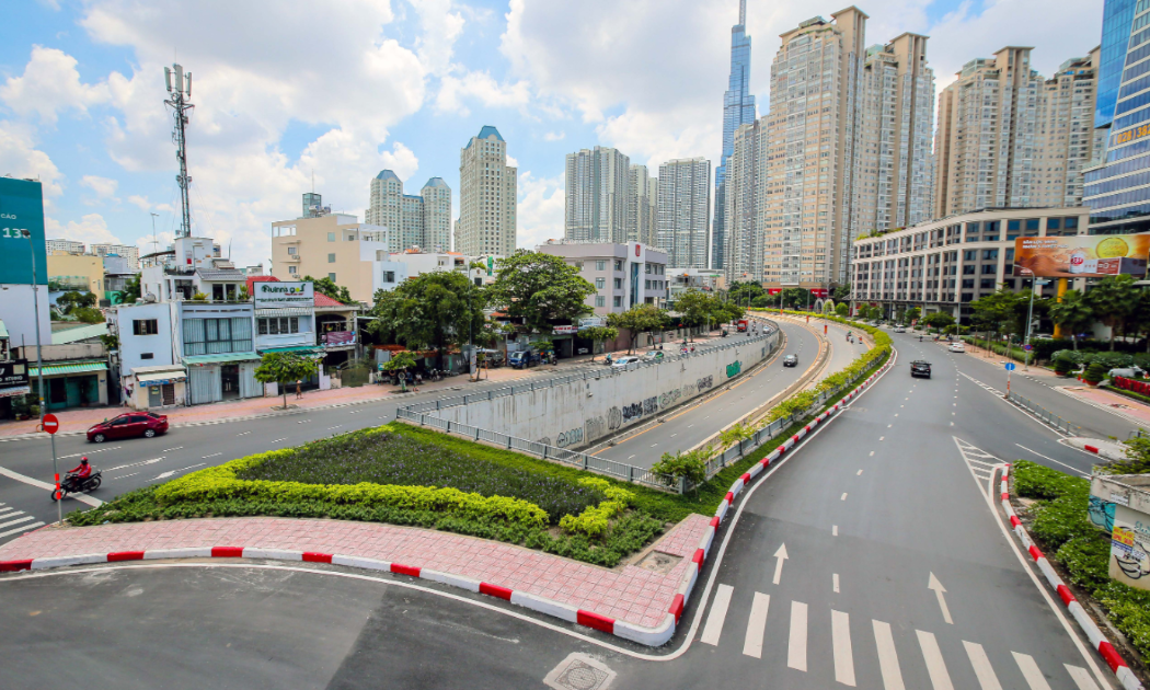 Giãn cách xã hội để chống dịch covid ảnh hưởng đến nhiều lĩnh vực hoạt động sản xuất kinh doanh trong quý 3.