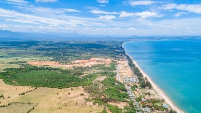 Binh Thuan to become national center of marine tourism & sports