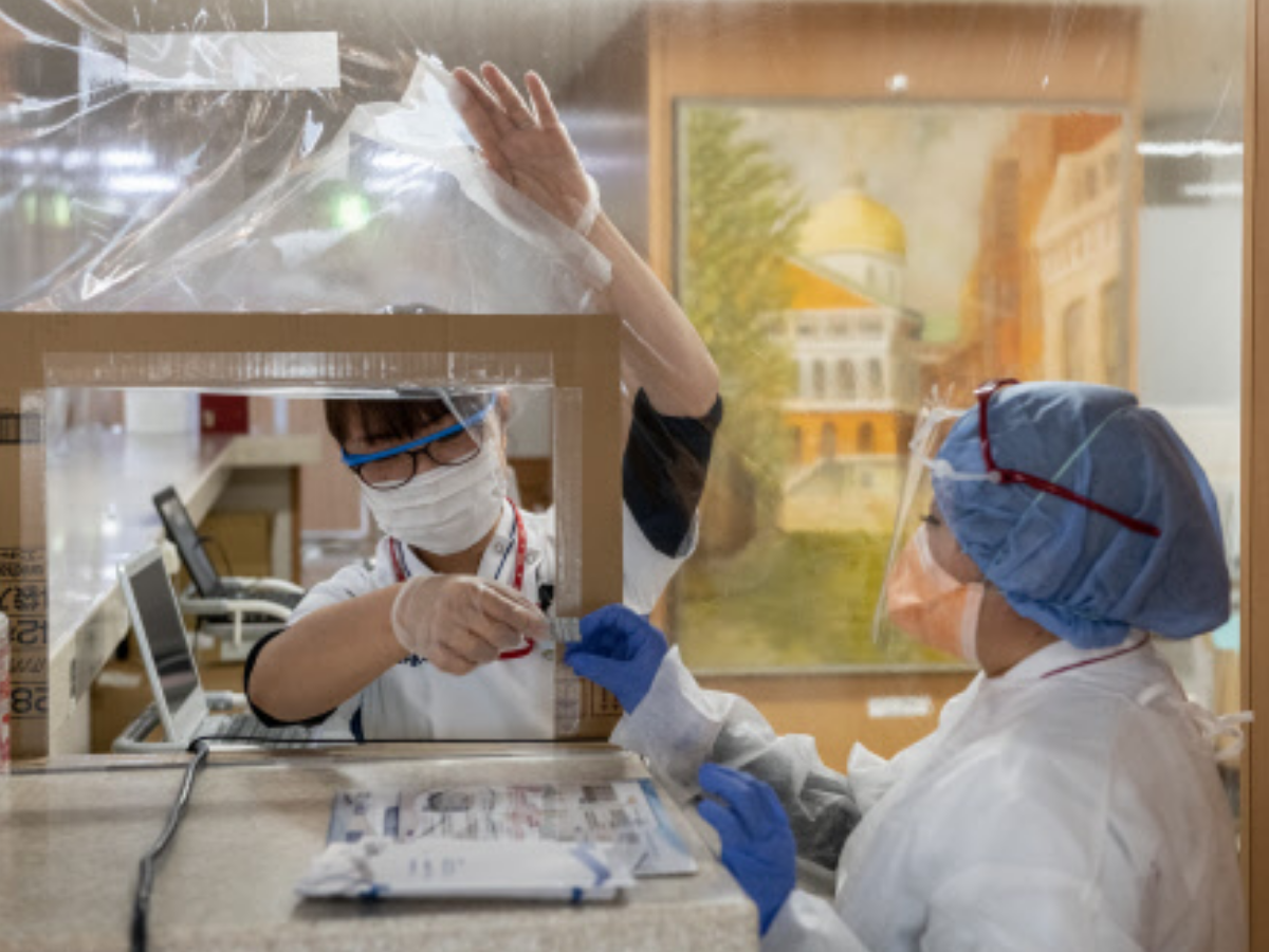 Nhật Bản trở th&agrave;nh quốc gia đầu ti&ecirc;n tr&ecirc;n thế giới cấp ph&eacute;p thuốc kh&aacute;ng thể Ronapreve để điều trị cho bệnh nh&acirc;n Covid-19 - Ảnh:&nbsp;