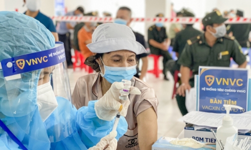 Bộ Y tế: Sử dụng kết hợp 2 loại vaccine phòng Covid-19 khác nhau