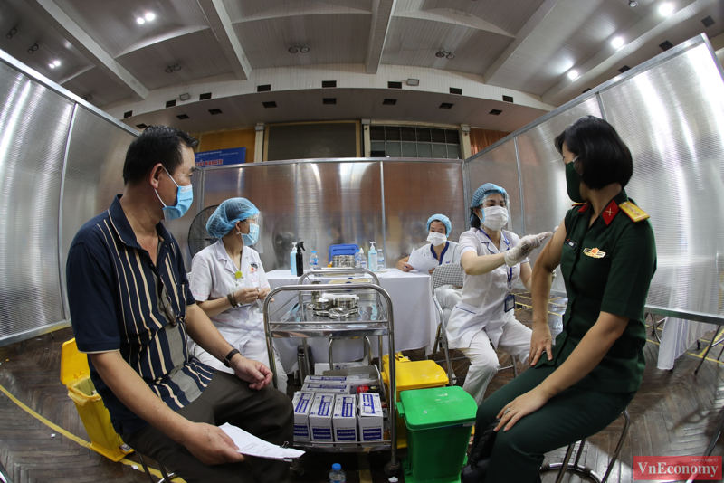 Vietnam steps up vaccination campaign