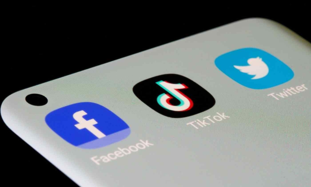 TikTok là ứng dụng mạng xã hội được tải về nhiều nhất thế giới năm 2020 - Ảnh: Reuters