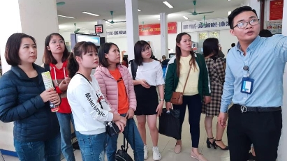 Hanoi strives to develop labor market
