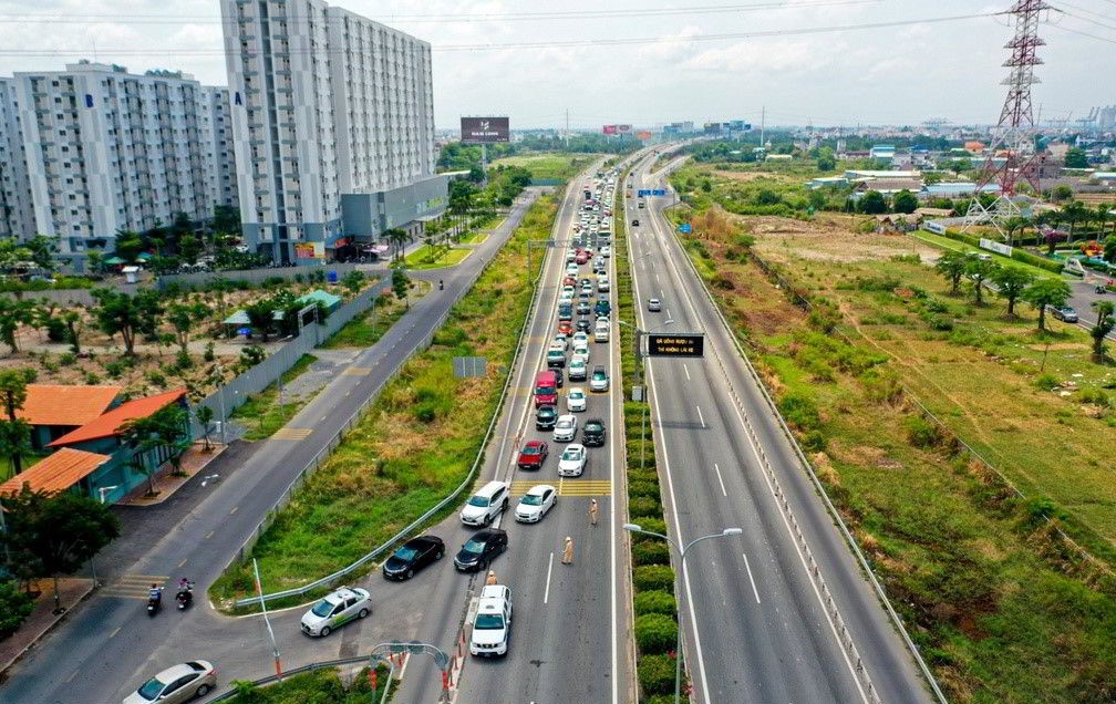 Dự án cao tốc TP.HCM – Long Thành – Dầu Giây đã đi vào sử dụng từ năm 2015.