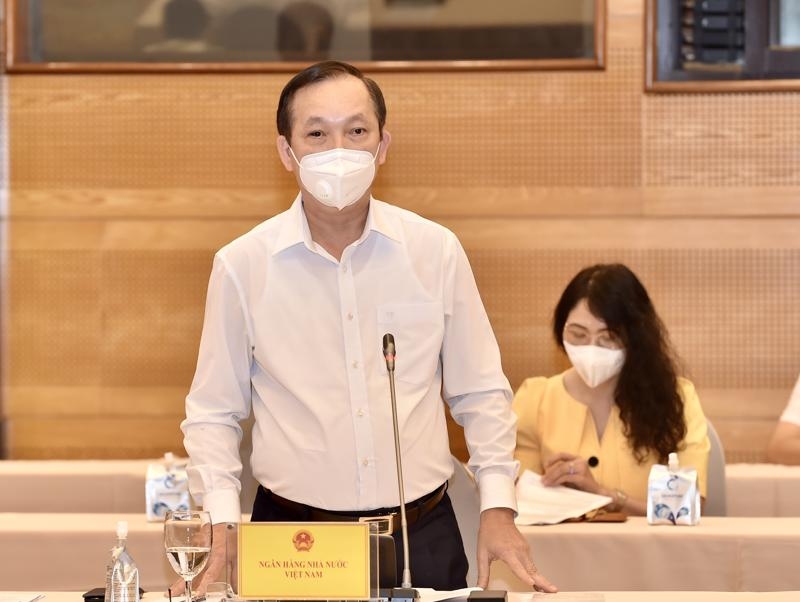 Commercial banks to cut interest rates to support business