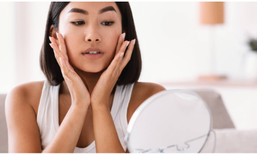 6 thiết bị làm đẹp hi-tech cho những ngày không thể đến spa