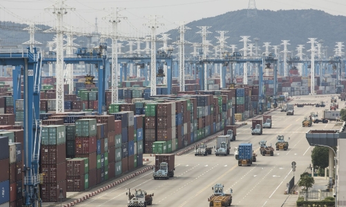 Cảng container Trung Quốc đóng cửa vì Covid, “ác mộng” vận tải biển có thể tái diễn