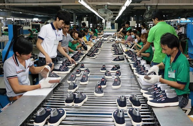 Các nhãn hàng da giày, dệt may lo lắng chuỗi cung ứng bị đứt gãy trong những tháng cuối năm