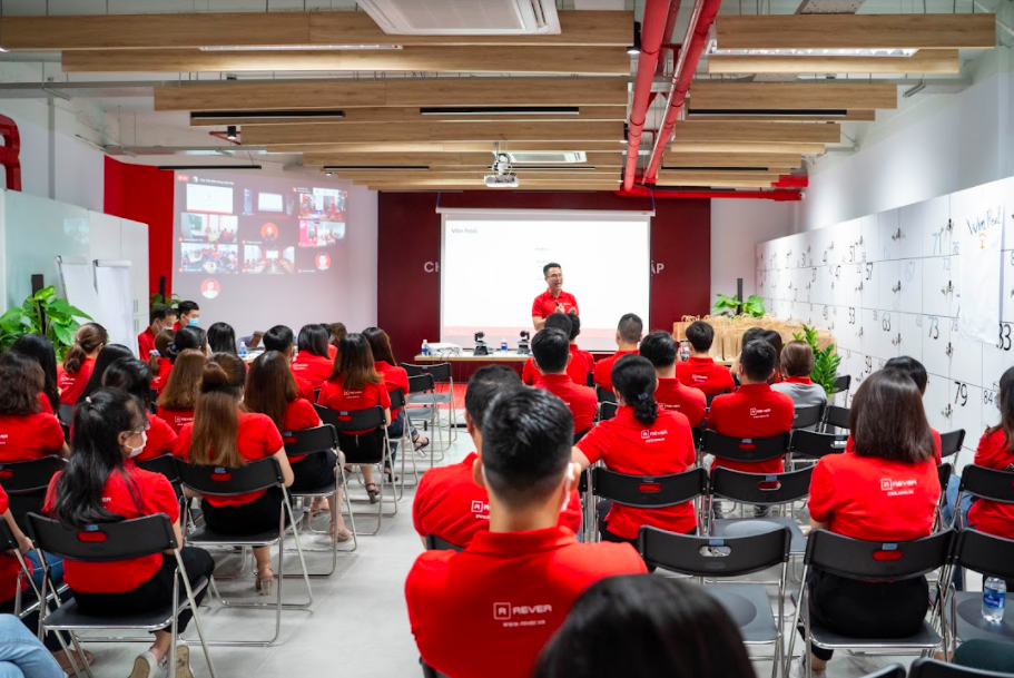 Rever là công ty công nghệ Việt Nam trong lĩnh vực môi giới bất động sản (proptech)