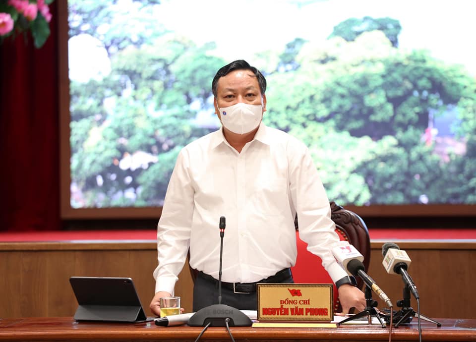 Phó Bí thư Thành ủy Hà Nội Nguyễn Văn Phong: Dù đạt được nhiều kết quả quan trọng, nhưng nguy cơ dịch vẫn rất cao